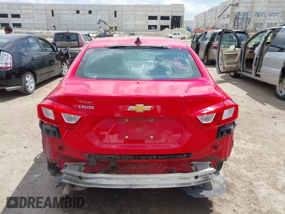 2016 Chevrolet Cruze LS с VIN 1G1BC5SM7G7327163, выставлен на аукционе IAAI как лот 42686350 с пробегом 149 474 миль миль и . История ставок и продаж доступна на DreamBid. Изображение 17.