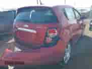 2013 Chevrolet Sonic LTZ с VIN 1G1JE6SH4D4167237, выставлен на аукционе IAAI как лот 41694276 с пробегом 95 276 миль миль и . История ставок и продаж доступна на DreamBid. Изображение 4.