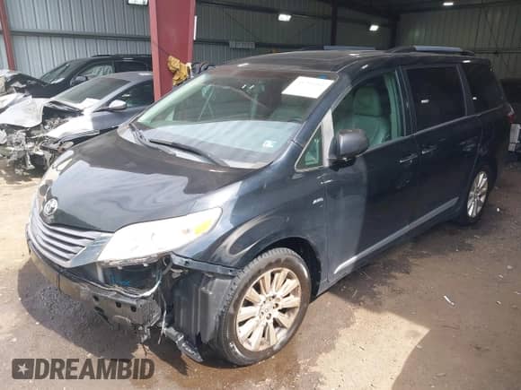 2016 Toyota Sienna Limited Premium with VIN 5TDDK3DC4GS135362, listed as a IAAI auction lot 43299081 with 199,342 mi miles and . Bid and sale history available at DreamBid. Image 17.