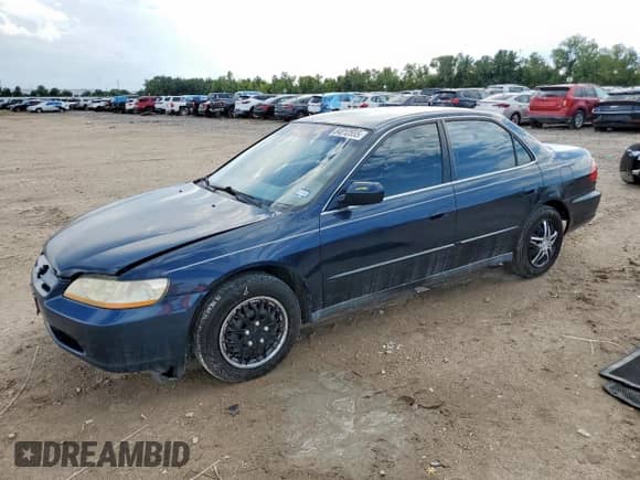 2000 Honda Accord LX с VIN 1HGCG5649YA023879, выставлен на аукционе Copart как лот 84012555 с пробегом 262 454 миль миль и Списание • Salvage title. История ставок и продаж доступна на DreamBid. Изображение 1.