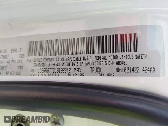 2020 Ram 1500 SLT z VIN 1C6RR6TT3LS102642, wystawiony jako IAAI lot #42458696 z przebiegiem 101 480 mil mil oraz . Historia ofert i sprzedaży dostępna na DreamBid. Obrazek 9.