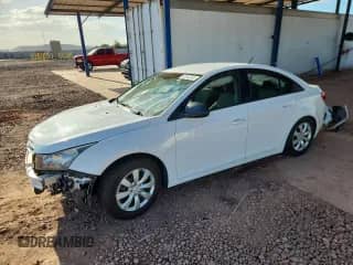 2014 Chevrolet Cruze LS with VIN 1G1PA5SH4E7439060, listed as a Copart auction lot 82543245 with 162,096 mi miles and Salvage title. Bid and sale history available at DreamBid. Image 1.