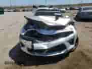 2018 Chevrolet Camaro 2SS с VIN 1G1FH3D75J0179948, выставлен на аукционе Copart как лот 62306255 с пробегом 75 468 миль миль и Списание • Salvage title. История ставок и продаж доступна на DreamBid. Изображение 5.