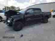 2023 Toyota Tacoma SR5 z VIN 3TMAZ5CN9PM213146, wystawiony jako Copart lot #64479895 z przebiegiem 28 057 mil mil oraz Szkoda całkowita • Salvage title. Historia ofert i sprzedaży dostępna na DreamBid. Obrazek 1.