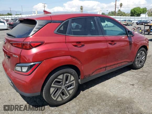 2023 Hyundai Kona SE z VIN KM8K23AG4PU184213, wystawiony jako Copart lot #70474725 z przebiegiem 54 339 mil mil oraz Szkoda całkowita • Salvage title. Historia ofert i sprzedaży dostępna na DreamBid. Obrazek 3.