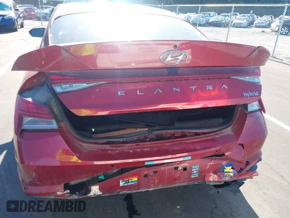 2023 Hyundai Elantra Limited z VIN KMHLN4AJ8PU077145, wystawiony jako IAAI lot #43233633 z przebiegiem 36 153 mil mil oraz . Historia ofert i sprzedaży dostępna na DreamBid. Obrazek 6.