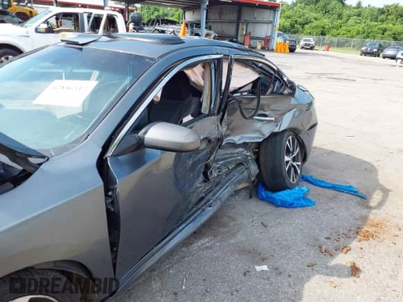 2014 Nissan Maxima SV z VIN 1N4AA5AP9EC446668, wystawiony jako IAAI lot #42846517 z przebiegiem 278 952 mil mil oraz . Historia ofert i sprzedaży dostępna na DreamBid. Obrazek 6.