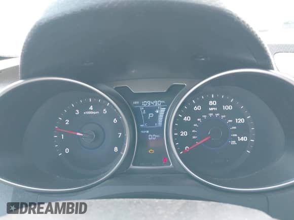 2013 Hyundai Veloster w/Gray Int z VIN KMHTC6AD1DU116567, wystawiony jako IAAI lot #43273057 z przebiegiem 109 490 mil mil oraz . Historia ofert i sprzedaży dostępna na DreamBid. Obrazek 7.