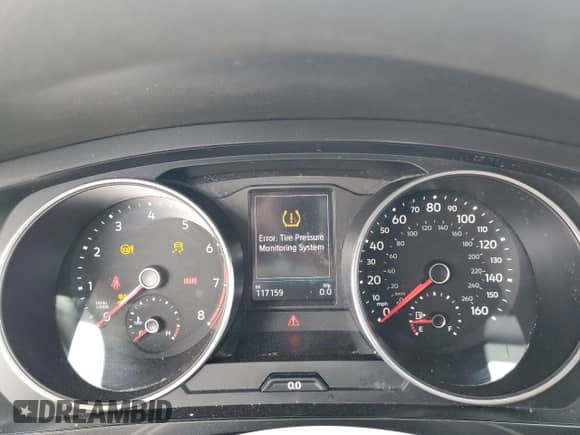 2018 Volkswagen Tiguan S с VIN 3VV0B7AXXJM167657, выставлен на аукционе Copart как лот 55262195 с пробегом 117 159 миль миль и Списание • Salvage title. История ставок и продаж доступна на DreamBid. Изображение 9.