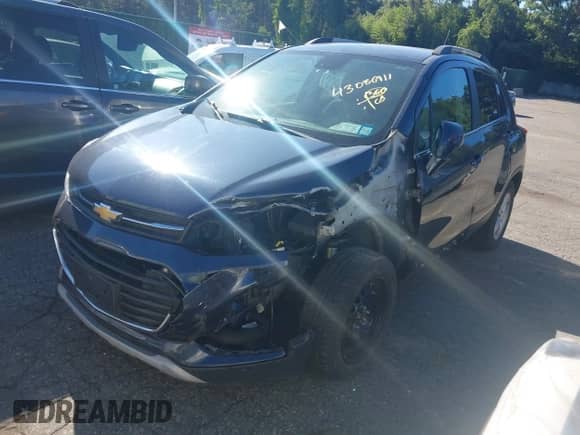 2018 Chevrolet Trax LT z VIN 3GNCJLSB1JL283398, wystawiony jako IAAI lot #43086911 z przebiegiem 59 425 mil mil oraz . Historia ofert i sprzedaży dostępna na DreamBid. Obrazek 2.