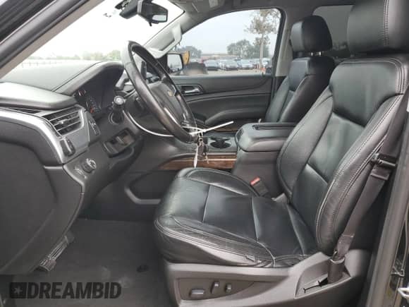 2019 Chevrolet Suburban LS z VIN 1GNSCGKC9KR219965, wystawiony jako Copart lot #89628285 z przebiegiem 283 316 mil mil oraz Szkoda całkowita • Salvage title. Historia ofert i sprzedaży dostępna na DreamBid. Obrazek 7.