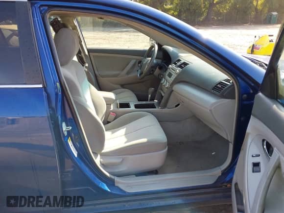 2009 Toyota Camry LE with VIN 4T1BE46K59U341714, listed as a IAAI auction lot 43237665 with 209,925 mi miles and . Bid and sale history available at DreamBid. Image 5.