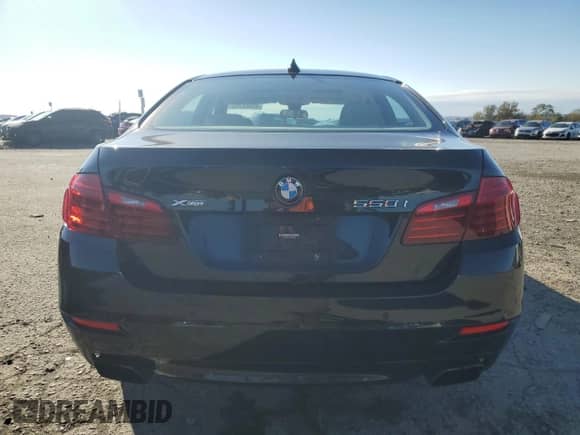 2014 BMW 5 Series 550i xDrive с VIN WBAKP9C59ED693440, выставлен на аукционе Copart как лот 82652705 с пробегом 116 007 миль миль и Чистый • Clean title. История ставок и продаж доступна на DreamBid. Изображение 6.