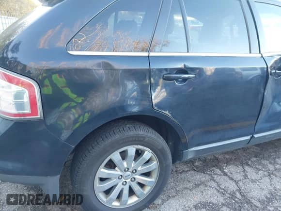 2010 Ford Edge Limited с VIN 2FMDK4KCXABA75116, выставлен на аукционе IAAI как лот 43509548 с пробегом 214 963 миль миль и . История ставок и продаж доступна на DreamBid. Изображение 12.
