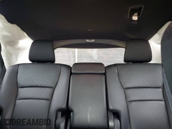 2019 Honda Passport EX-L с VIN 5FNYF8H5XKB016100, выставлен на аукционе Copart как лот 56113375 с пробегом 57 655 миль миль и Списание • Salvage title. История ставок и продаж доступна на DreamBid. Изображение 10.
