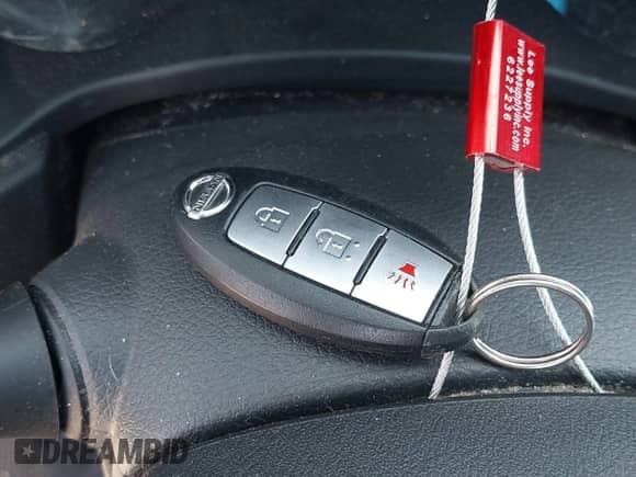 2016 Nissan Pathfinder Platinum with VIN 5N1AR2MM1GC655985, listed as a IAAI auction lot 42721640 with 175,902 mi miles and . Bid and sale history available at DreamBid. Image 11.