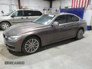 2014 BMW 3 Series 335i xDrive с VIN WBA3B9C5XEP458708, выставлен на аукционе Copart как лот 82091825 с пробегом 116 669 миль миль и Чистый • Clean title. История ставок и продаж доступна на DreamBid. Изображение 1.