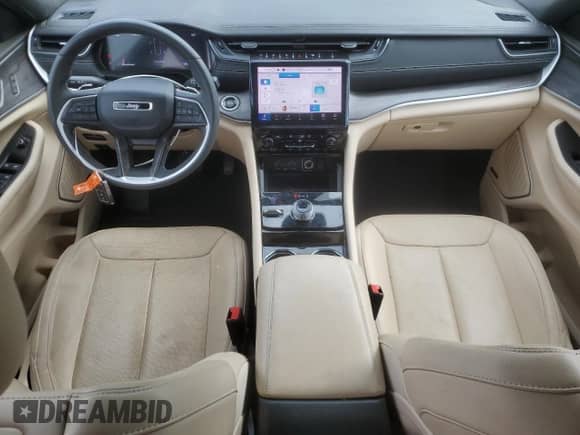 2023 Jeep Grand Cherokee Limited with VIN 1C4RJKBG6P8745079, listed as a Copart auction lot 71898095 with 28,940 mi miles and Salvage title. Bid and sale history available at DreamBid. Image 8.