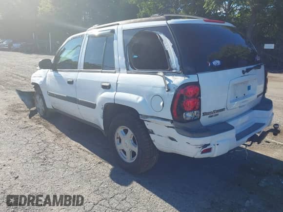 2003 Chevrolet TrailBlazer LT с VIN 1GNDT13S632302436, выставлен на аукционе IAAI как лот 43255750 с пробегом 172 446 миль миль и . История ставок и продаж доступна на DreamBid. Изображение 3.