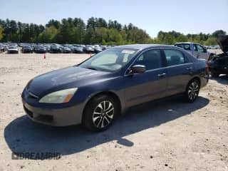 2006 Honda Accord EX z VIN 1HGCM56706A058844, wystawiony jako Copart lot #56470965 z przebiegiem Nie podano mil oraz Nie do naprawy • Non repairable. Historia ofert i sprzedaży dostępna na DreamBid. Obrazek 1.