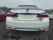 2017 Honda Accord Touring z VIN 1HGCR3F92HA031381, wystawiony jako Copart lot #80182215 z przebiegiem Nie podano mil oraz Szkoda całkowita • Salvage title. Historia ofert i sprzedaży dostępna na DreamBid. Obrazek 6.