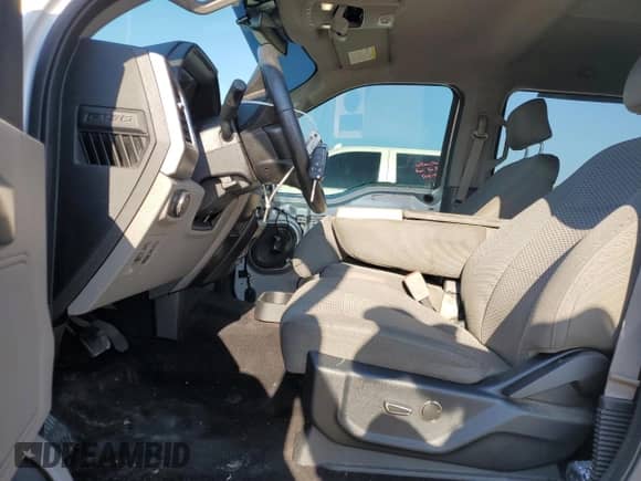 2016 Ford F-150 XL z VIN 1FTEW1CP9GKF34714, wystawiony jako Copart lot #69736225 z przebiegiem 102 890 mil mil oraz Szkoda całkowita • Salvage title. Historia ofert i sprzedaży dostępna na DreamBid. Obrazek 7.