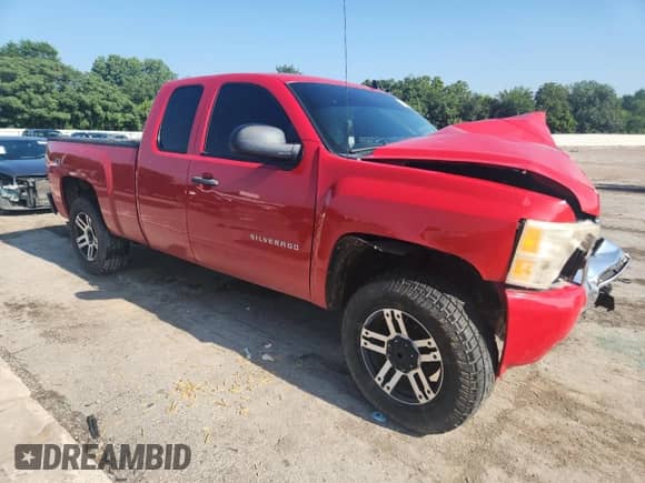 2011 Chevrolet Silverado 1500 LT z VIN 1GCRKSE37BZ230777, wystawiony jako Copart lot #62737375 z przebiegiem Nie podano mil oraz Szkoda całkowita • Salvage title. Historia ofert i sprzedaży dostępna na DreamBid. Obrazek 4.