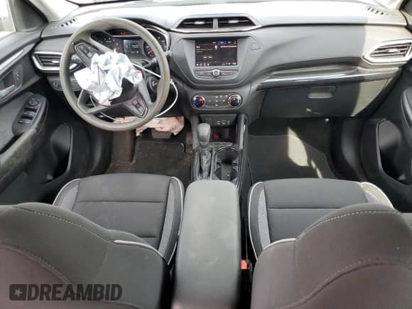 2022 Chevrolet TrailBlazer LS with VIN KL79MMS20NB015138, listed as a Copart auction lot 67446465 with 23,039 mi miles and Salvage title. Bid and sale history available at DreamBid. Image 8.