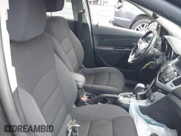 2014 Chevrolet Cruze 1LT с VIN 1G1PC5SB0E7115268, выставлен на аукционе IAAI как лот 41215016 с пробегом 151 588 миль миль и . История ставок и продаж доступна на DreamBid. Изображение 5.