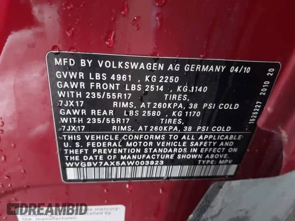 2010 Volkswagen Tiguan SE with VIN WVGBV7AX5AW003923, listed as a IAAI auction lot 43533077 with 176,932 mi miles and . Bid and sale history available at DreamBid. Image 9.