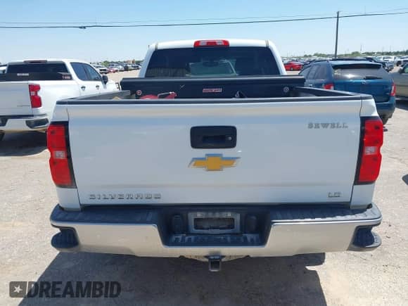 2019 Chevrolet Silverado 1500 LT z VIN 2GCVKPEC2K1205418, wystawiony jako IAAI lot #42912846 z przebiegiem 109 062 mil mil oraz . Historia ofert i sprzedaży dostępna na DreamBid. Obrazek 16.