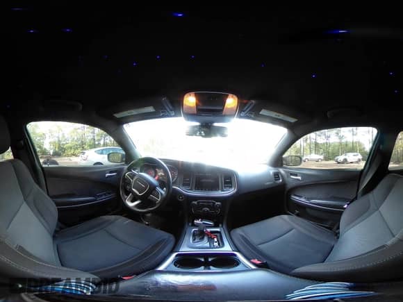 2018 Dodge Charger R/T with VIN 2C3CDXCT2JH175903, listed as a IAAI auction lot 43289748 with 122,564 mi miles and . Bid and sale history available at DreamBid. Image 18.