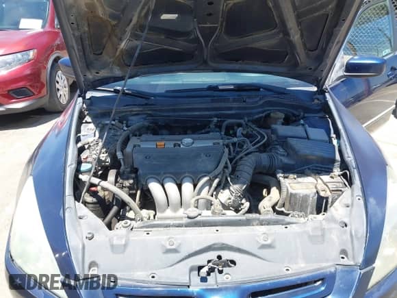 2005 Honda Accord EX with VIN JHMCM56745C003054, listed as a IAAI auction lot 42670675 with 203,665 mi miles and . Bid and sale history available at DreamBid. Image 10.