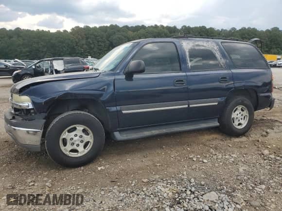 2004 Chevrolet Tahoe LS z VIN 1GNEC13V24R299221, wystawiony jako Copart lot #81276245 z przebiegiem 240 153 mil mil oraz Szkoda całkowita • Salvage title. Historia ofert i sprzedaży dostępna na DreamBid. Obrazek 1.