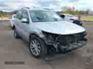 2017 Volkswagen Tiguan S с VIN WVGBV7AX3HK053284, выставлен на аукционе IAAI как лот 43509259 с пробегом 29 389 миль миль и . История ставок и продаж доступна на DreamBid. Изображение 6.