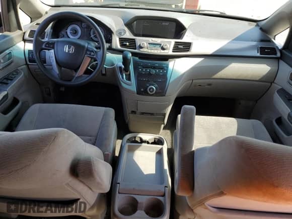 2013 Honda Odyssey EX z VIN 5FNRL5H44DB075651, wystawiony jako Copart lot #64466045 z przebiegiem 196 033 mil mil oraz Szkoda całkowita • Salvage title. Historia ofert i sprzedaży dostępna na DreamBid. Obrazek 8.