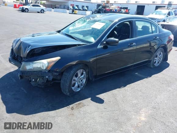 2011 Honda Accord SE с VIN 1HGCP2F6XBA136005, выставлен на аукционе IAAI как лот 43218647 с пробегом Не указан миль и . История ставок и продаж доступна на DreamBid. Изображение 2.