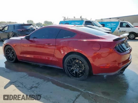 2019 Ford Mustang EcoBoost z VIN 1FA6P8TH6K5180697, wystawiony jako Copart lot #71162955 z przebiegiem 81 047 mil mil oraz Czysty tytuł • Clean title. Historia ofert i sprzedaży dostępna na DreamBid. Obrazek 2.