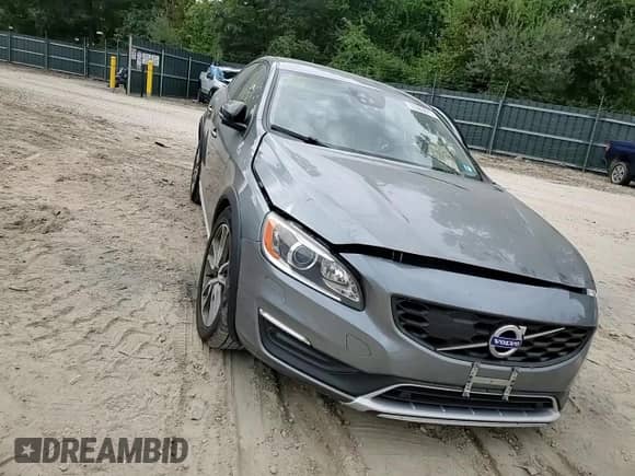 2016 Volvo S60 T5 Platinum с VIN YV4612UM4G2002099, выставлен на аукционе Copart как лот 69363875 с пробегом 81 956 миль миль и Списание • Salvage title. История ставок и продаж доступна на DreamBid. Изображение 13.
