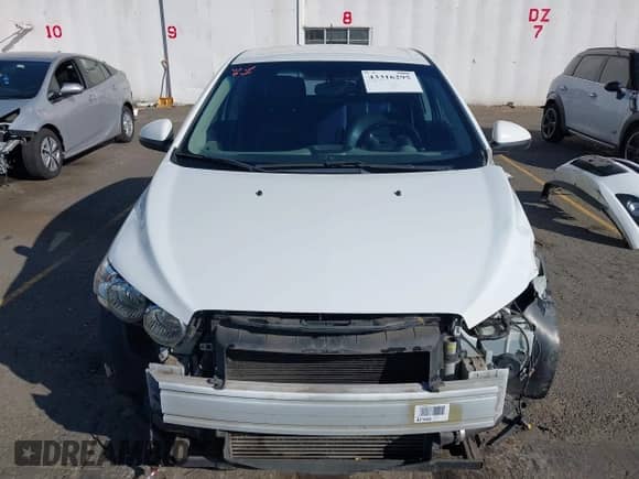 2014 Chevrolet Sonic LTZ с VIN 1G1JE6SB8E4227548, выставлен на аукционе IAAI как лот 43316295 с пробегом 59 646 миль миль и . История ставок и продаж доступна на DreamBid. Изображение 13.