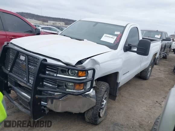 2017 Chevrolet Silverado 2500HD Work Truck z VIN 1GC0KUEG7HZ253590, wystawiony jako IAAI lot #41691492 z przebiegiem 167 457 mil mil oraz . Historia ofert i sprzedaży dostępna na DreamBid. Obrazek 2.