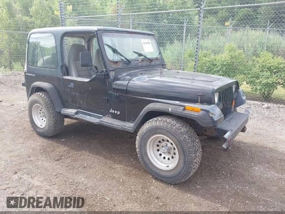 1994 Jeep Wrangler S с VIN 1J4FY19P1RP451154, выставлен на аукционе IAAI как лот 43251189 с пробегом 149 170 миль миль и . История ставок и продаж доступна на DreamBid. Изображение 1.