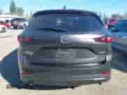 2023 Mazda CX-5 S Carbon Edition z VIN JM3KFBCM6P0143148, wystawiony jako IAAI lot #43382486 z przebiegiem 22 099 mil mil oraz . Historia ofert i sprzedaży dostępna na DreamBid. Obrazek 16.