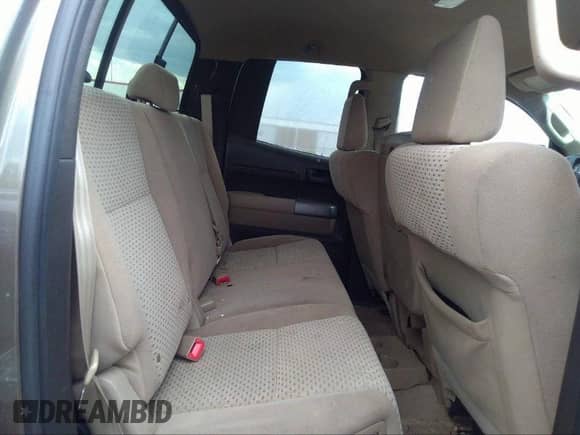 2011 Toyota Tundra с VIN 5TFUY5F14BX181458, выставлен на аукционе IAAI как лот 41790377 с пробегом 129 058 миль миль и . История ставок и продаж доступна на DreamBid. Изображение 8.
