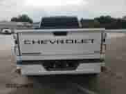 2024 Chevrolet Silverado 2500HD LTZ z VIN 2GC4YPEY8R1188561, wystawiony jako Copart lot #61419725 z przebiegiem 13 902 mil mil oraz Szkoda całkowita • Salvage title. Historia ofert i sprzedaży dostępna na DreamBid. Obrazek 6.