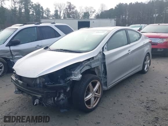 2015 Hyundai Elantra Sport с VIN KMHDH4AH8FU379946, выставлен на аукционе IAAI как лот 41094993 с пробегом 300 742 миль миль и . История ставок и продаж доступна на DreamBid. Изображение 2.