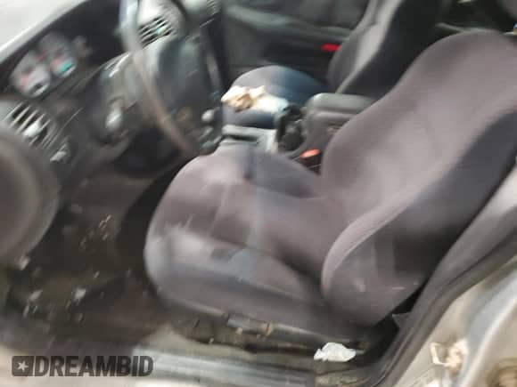 2000 Dodge Intrepid z VIN 2B3HD46R1YH191425, wystawiony jako Copart lot #87645895 z przebiegiem 174 136 mil mil oraz Czysty tytuł • Clean title. Historia ofert i sprzedaży dostępna na DreamBid. Obrazek 7.