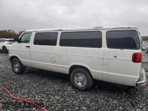 2000 Dodge Passenger with VIN 2B5WB35ZXYK166395, listed as a Copart auction lot 83293364 with 116,511 mi miles and Salvage title. Bid and sale history available at DreamBid. Image 2.