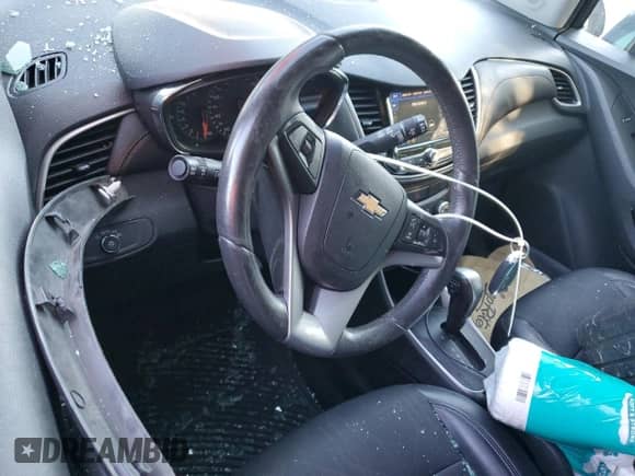 2021 Chevrolet Trax LT с VIN KL7CJLSM2MB376217, выставлен на аукционе Copart как лот 70145255 с пробегом 54 523 миль миль и Списание • Salvage title. История ставок и продаж доступна на DreamBid. Изображение 8.