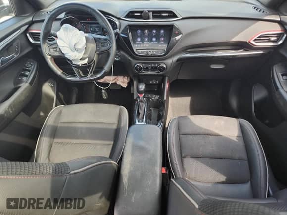 2022 Chevrolet TrailBlazer RS с VIN KL79MTSL0NB049258, выставлен на аукционе Copart как лот 71394015 с пробегом 79 406 миль миль и Списание • Salvage title. История ставок и продаж доступна на DreamBid. Изображение 8.